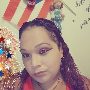 Meet your Posher, Dianitza